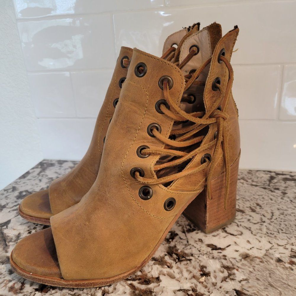 ANTHROPOLOGY BASKE California Leather Bootie size 7.5 - Picture 7 of 10